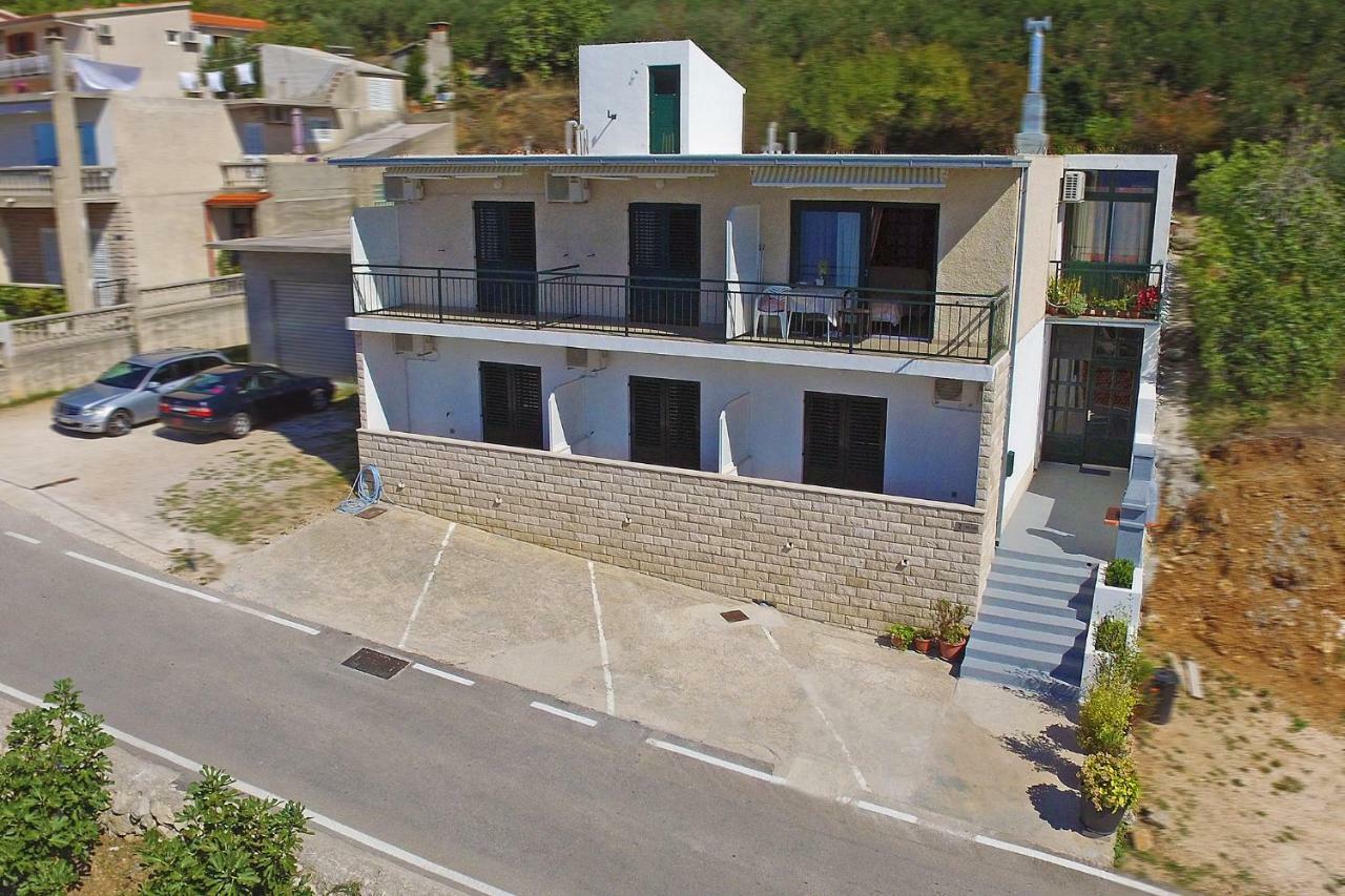 Apartmani Jurica I Ankica Brela Ngoại thất bức ảnh